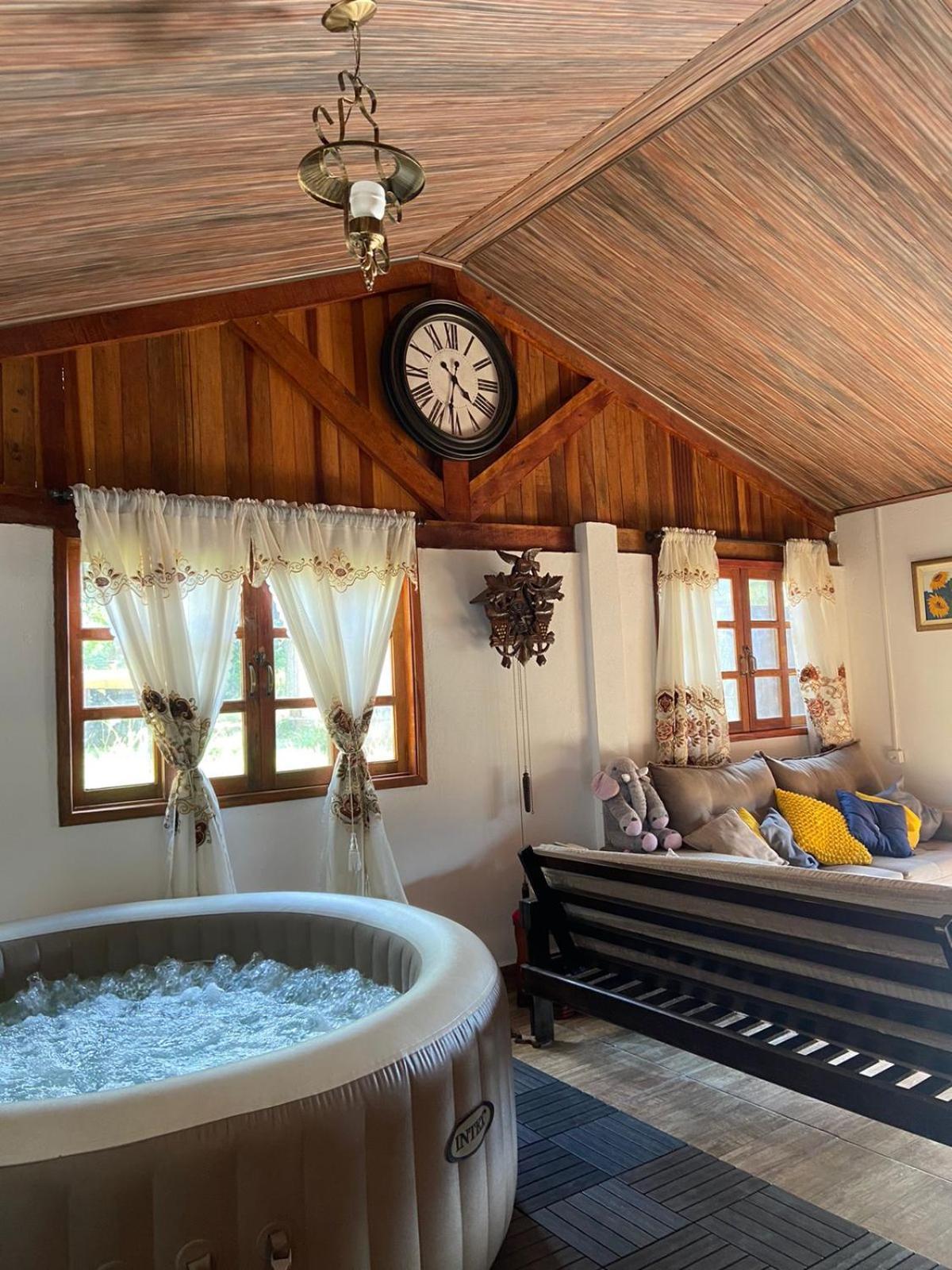 Cabana Com Jacuzzi Em Guararema Εξωτερικό φωτογραφία