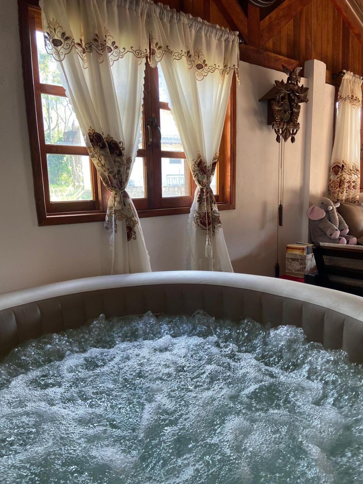 Cabana Com Jacuzzi Em Guararema Εξωτερικό φωτογραφία